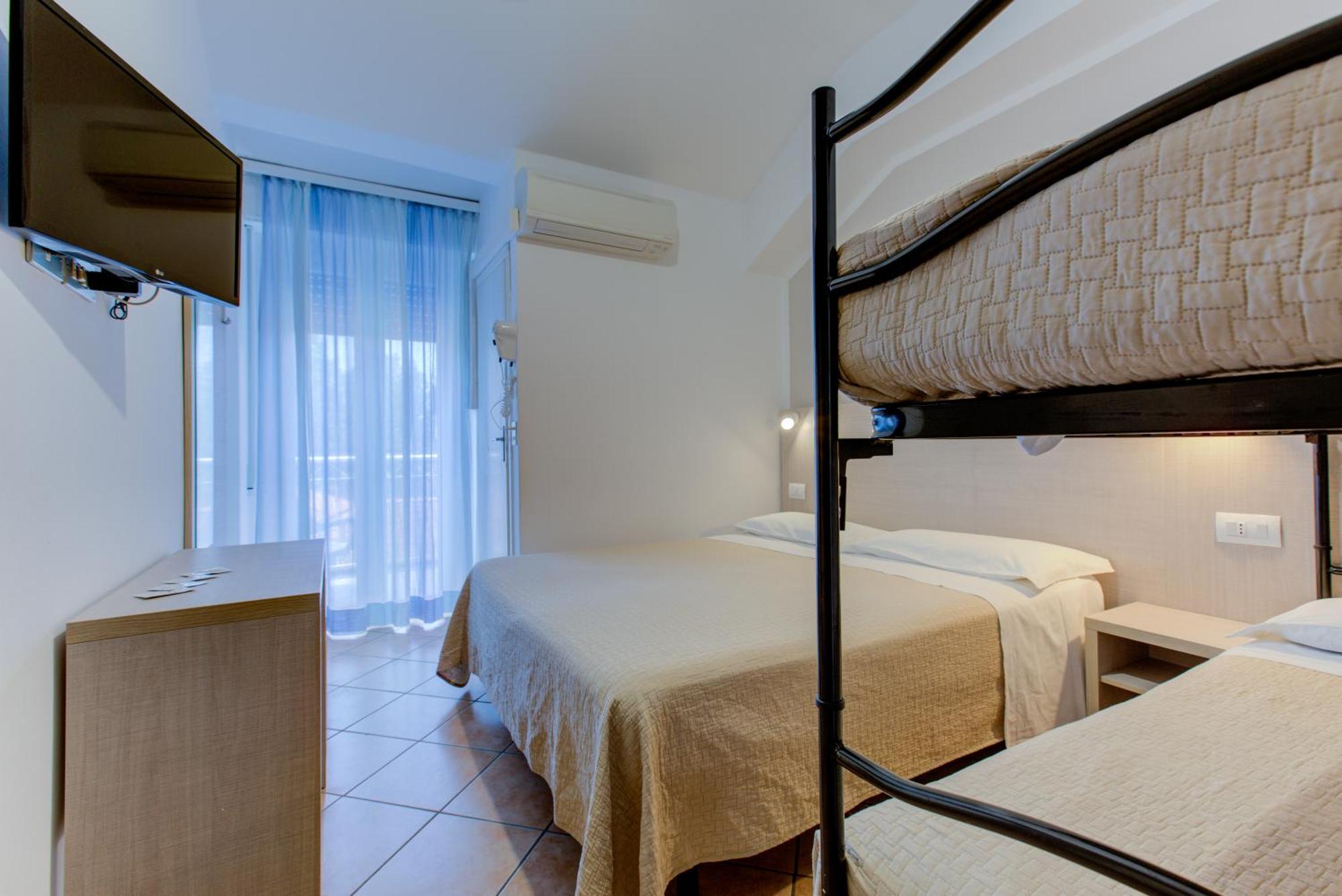 Hotel Cimarosa Ριτσιόνε Δωμάτιο φωτογραφία